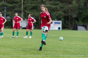 Bild 75 - F SV Boostedt - SV Fortuna St. Juergen : Ergebnis: 2:1